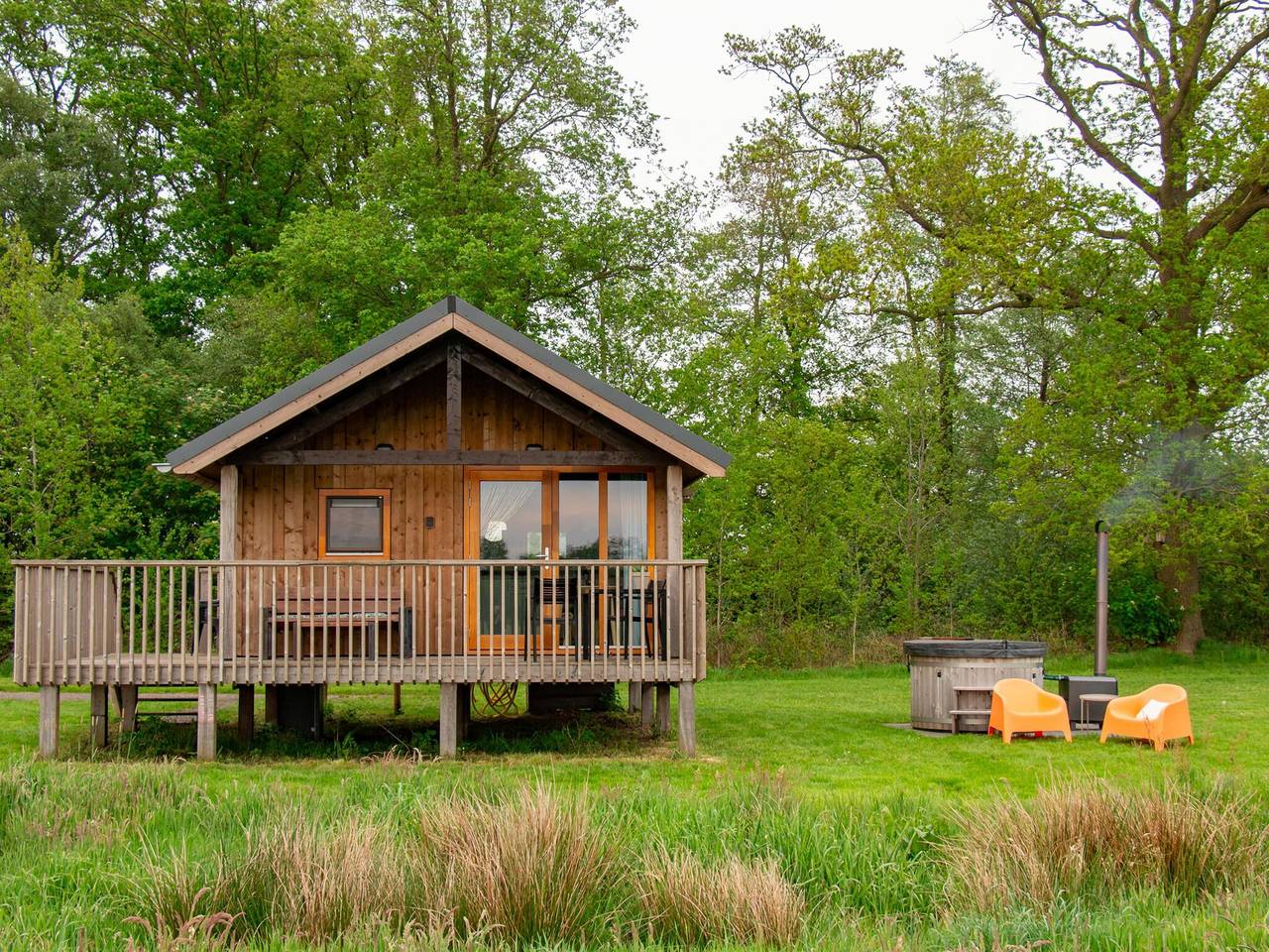 Wellness-Lodge mit Hot Tub in den Niederlanden in Ruinerwold, Drenthe