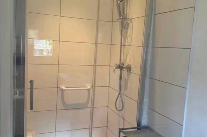 Entire apartment, Charming, standalone studio in Clamart with a garden, near Paris in Clamart, Hauts-de-Seine