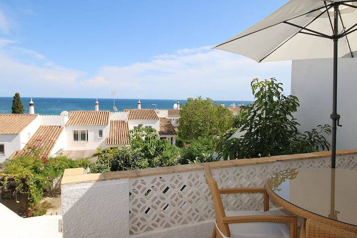 Villa for 6 people, with garden and balcony in Praia da Luz