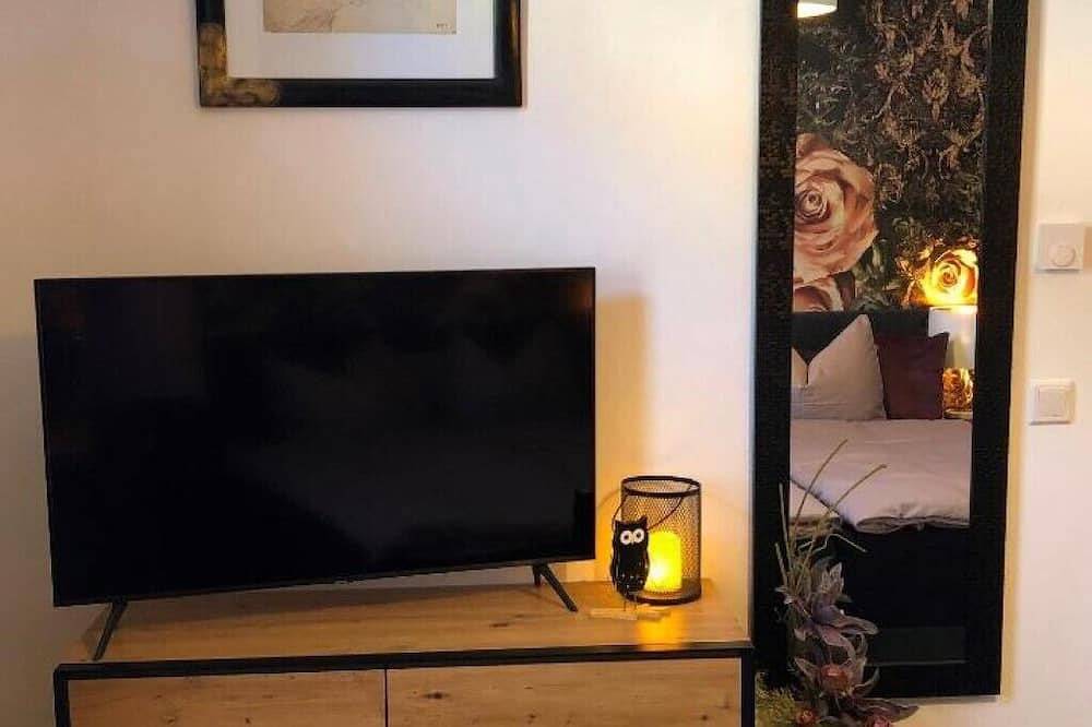 Ganze Wohnung, Ferienwohnung Auszeit mit Kamin und Südbalkon in Chemnitz, Chemnitz und Umgebung
