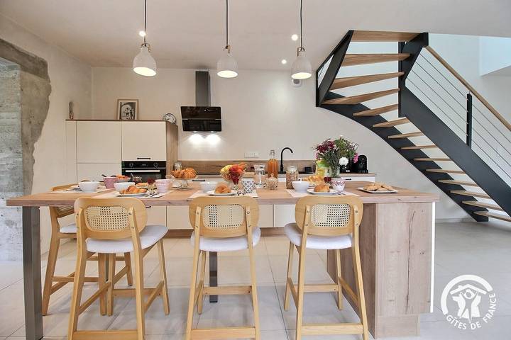 Gîte pour 6 personnes, avec jardin à Plélo - 3