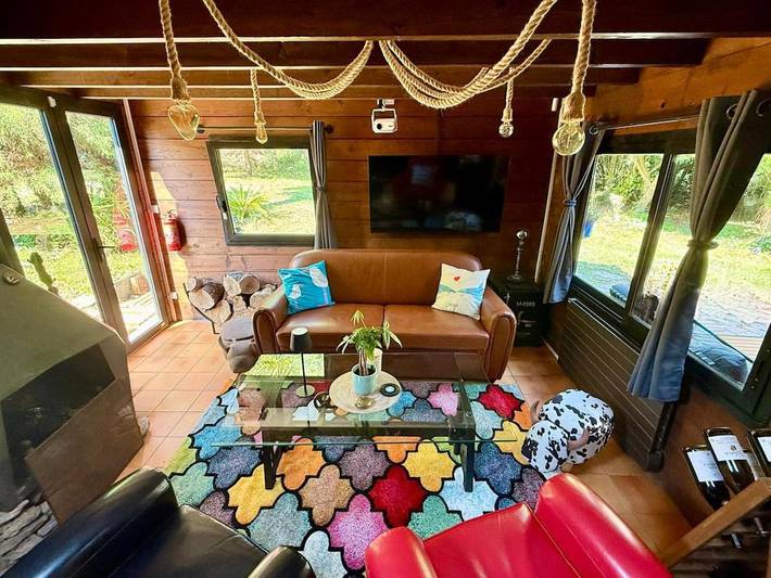 Gîte pour 4 personnes, avec vue et jardin dans Plage Du Men Armor - 2