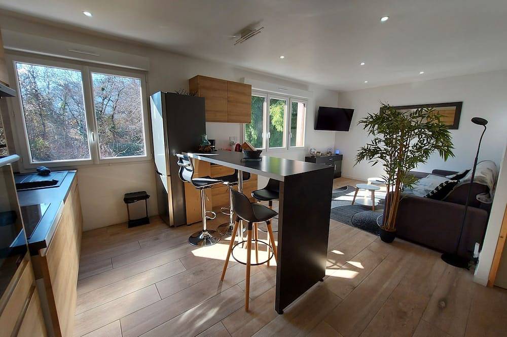 Apartamento entero, Charming apartment in the center of St Jorioz in Saint-Jorioz, Parque natural regional del Macizo de Bauges