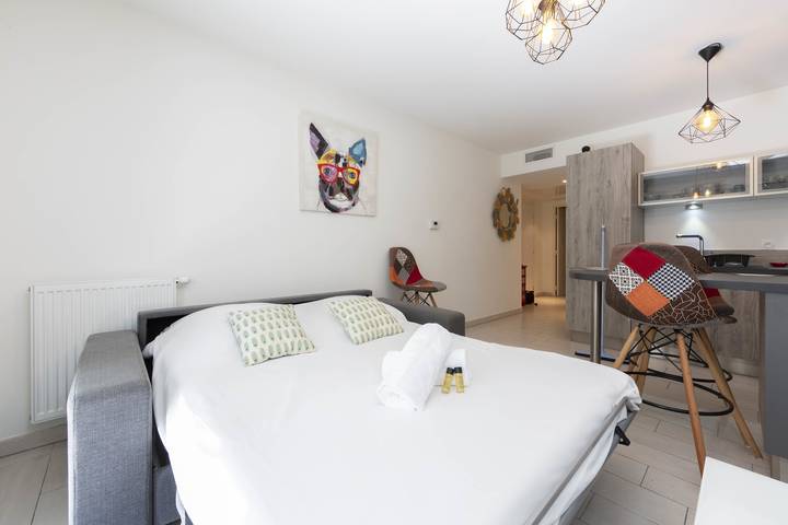 Apartamento entero, Apartamento de vacaciones para 4 personas con piscina in Antibes, Costa mediterránea (Francia)