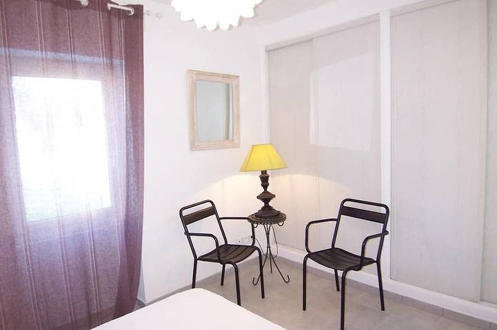 Gîte pour 4 personnes, avec terrasse à Solaro - 3