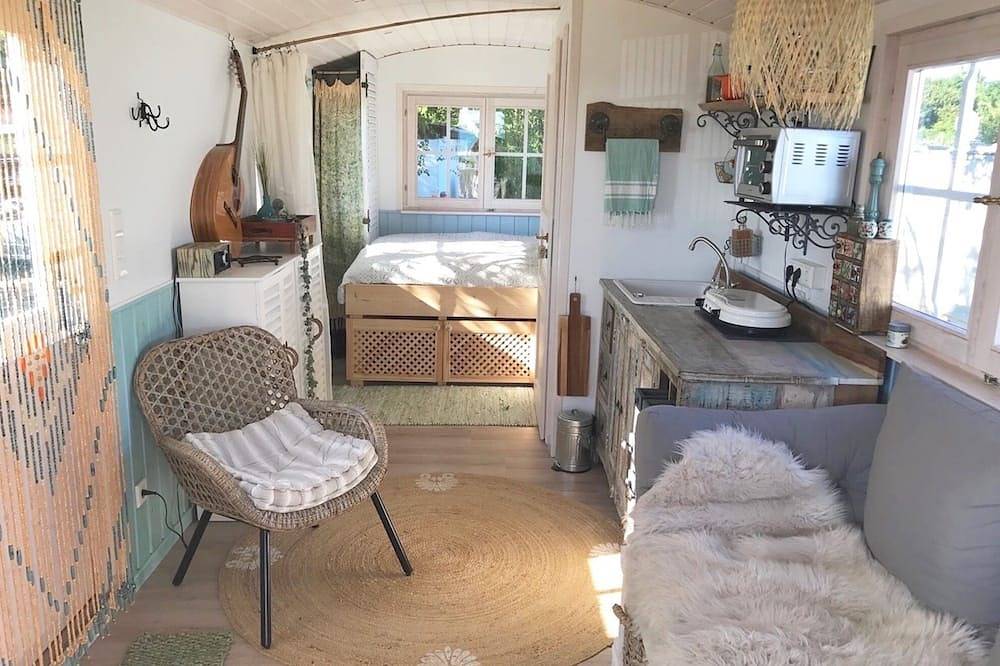 Zirkuswagen Buena Vista, Tiny House am Meer, Glamping in Waabs, Rendsburg-Eckernförde