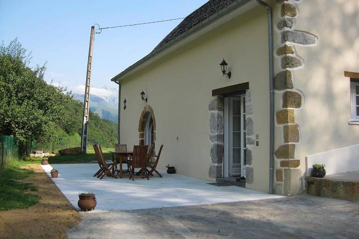 Location de vacances pour 6 personnes, animaux acceptés à Osse-en-Aspe