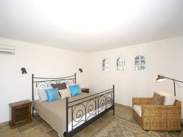 Villa pour 8 Personnes dans Roquebrune-sur-Argens, Région de Draguignan, Photo 3