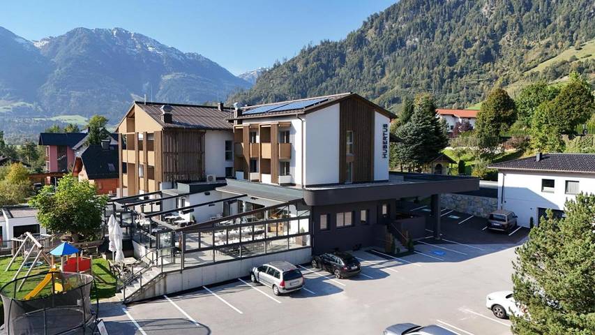 Hotel für 2 Personen, mit Sauna und Ausblick sowie Garten in Sankt Johann im Pongau