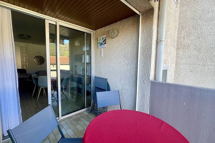 Gîte pour 2 personnes, avec balcon dans Office De Tourisme De Vernet Les Bains