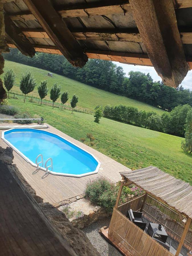 Two Double Room with Shared Bathroom in Lubersac, Région de Brive-la-Gaillarde