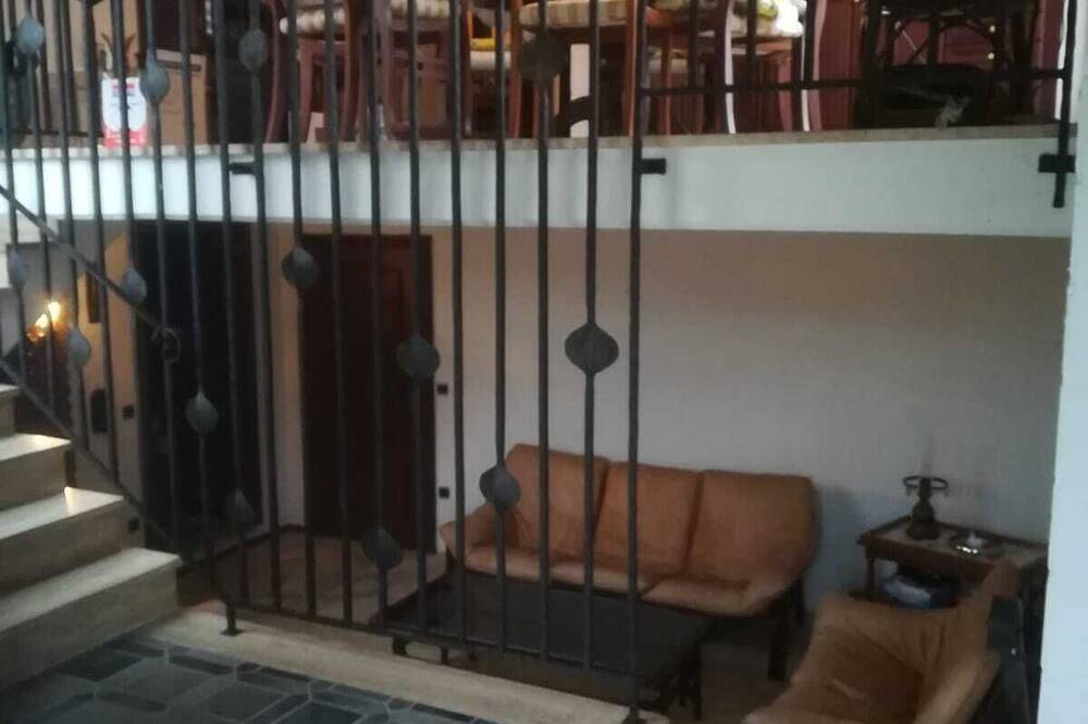 Drei Etagen Haus mit Sauna, Kaminzimmer und zwei Terassen in Heimbach, Rureifel (Nordrhein-westfalen)