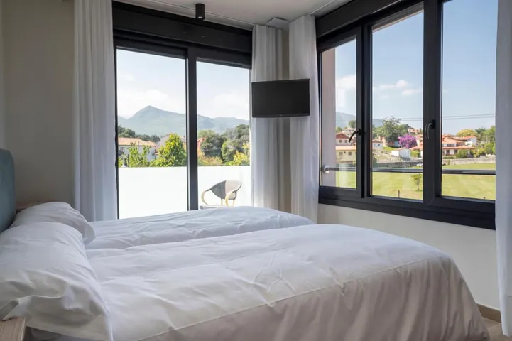 Hotel para 2 personas, con vistas y balcón - 1
