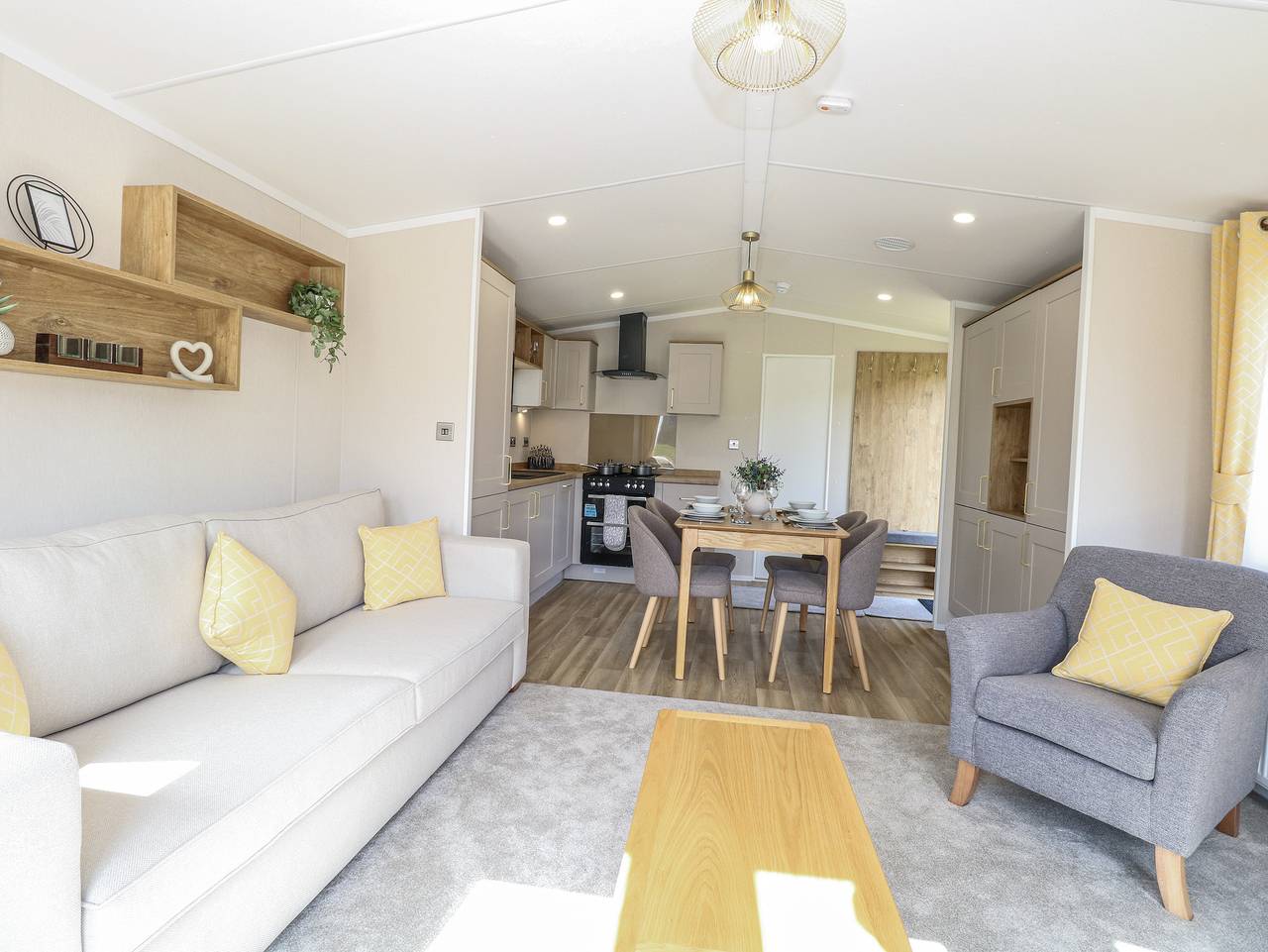 The Honey Pot Retreat in Fritton and Saint Olaves, Great Yarmouth