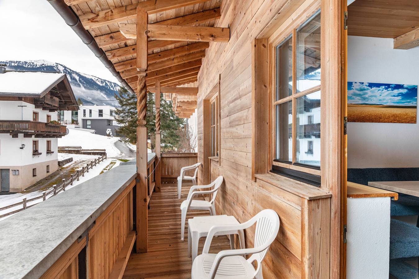 Entire apartment, Holiday Apartment "Schwüwong - Apartment 13" with Mountain View, Shared Terrace and Wi-Fi in Hopfgarten im Brixental, Kitzbuehl alps
