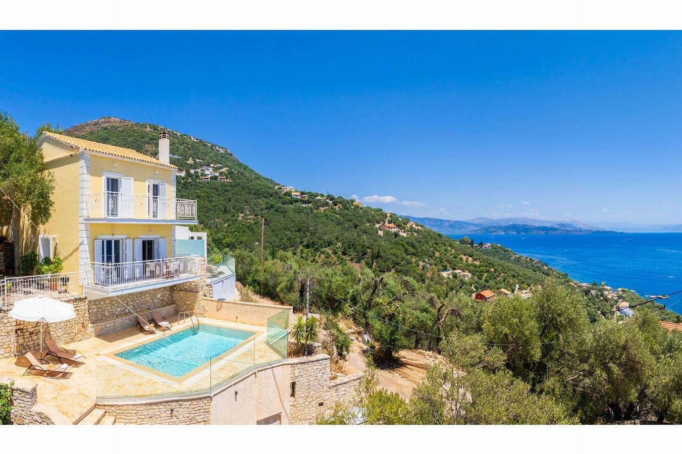 Villa Sunrise in Nissaki, Corfu