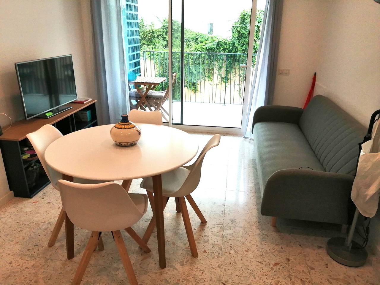 Ganze Wohnung, Apartment 'Casa Verde Rio' mit Balkon, Wlan und Klimaanlage in Vila Real de Santo António, Faro Distrikt