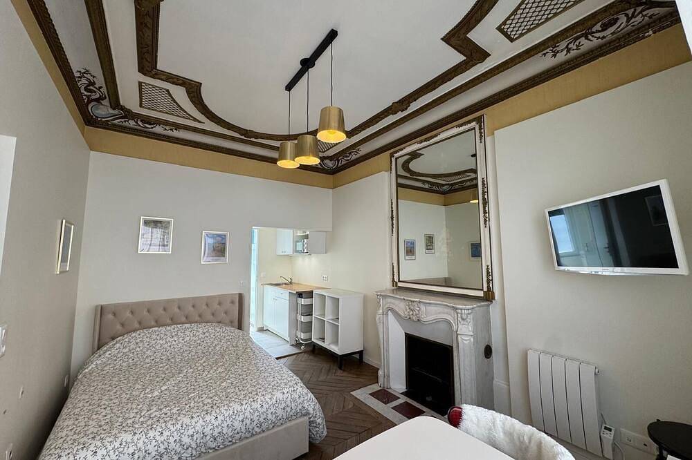 Entire apartment, Le Petit Versailles Vernonnais in Vernon (Normandy), Évreux region