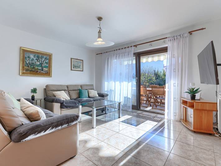 Ferienhaus für 14 Personen, mit Balkon und Garten in Pula - 3