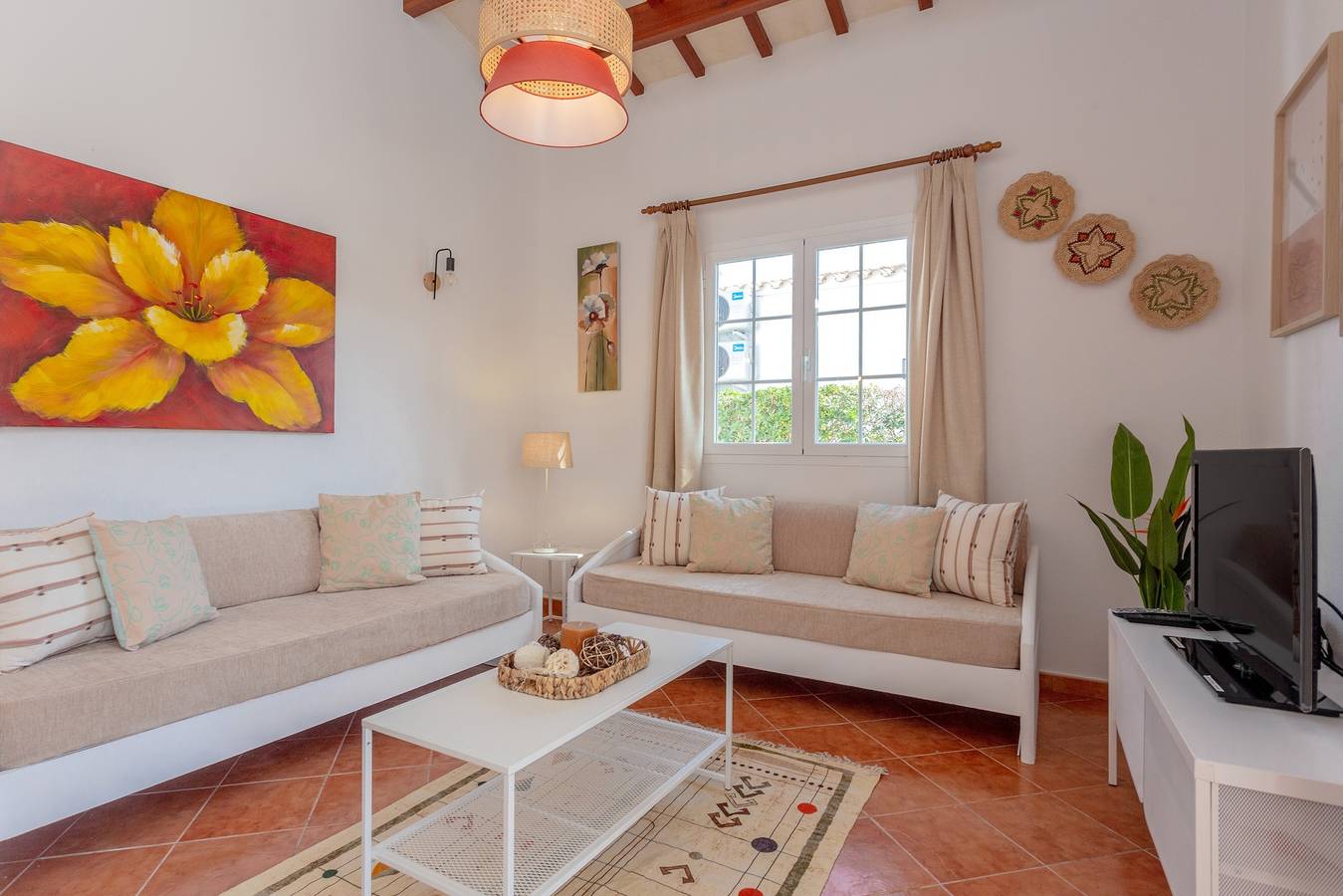Chalet Villa El Pinar 4 with Pool, Wi-Fi, A/C & Terraces in Cala Blanes, Ciutadella