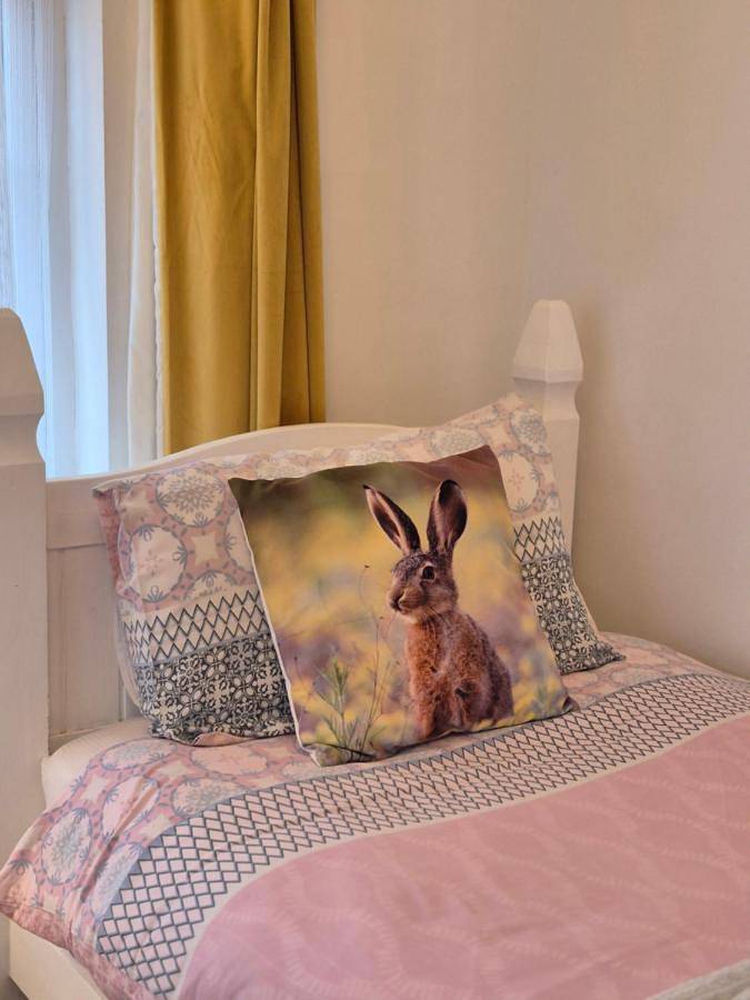 Location de vacances pour 2 personnes, avec vue et jardin à Fermoy - 4