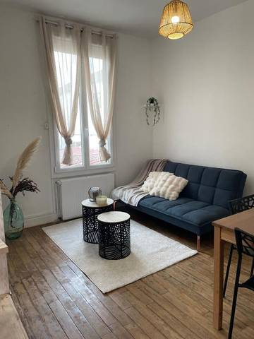 Gîte pour 4 personnes, avec jardin à Saint-Julien-les-Villas