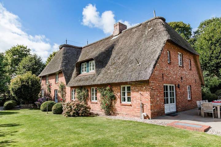 Ferienhaus für 10 Personen, mit Terrasse und Garten sowie Sauna auf Föhr