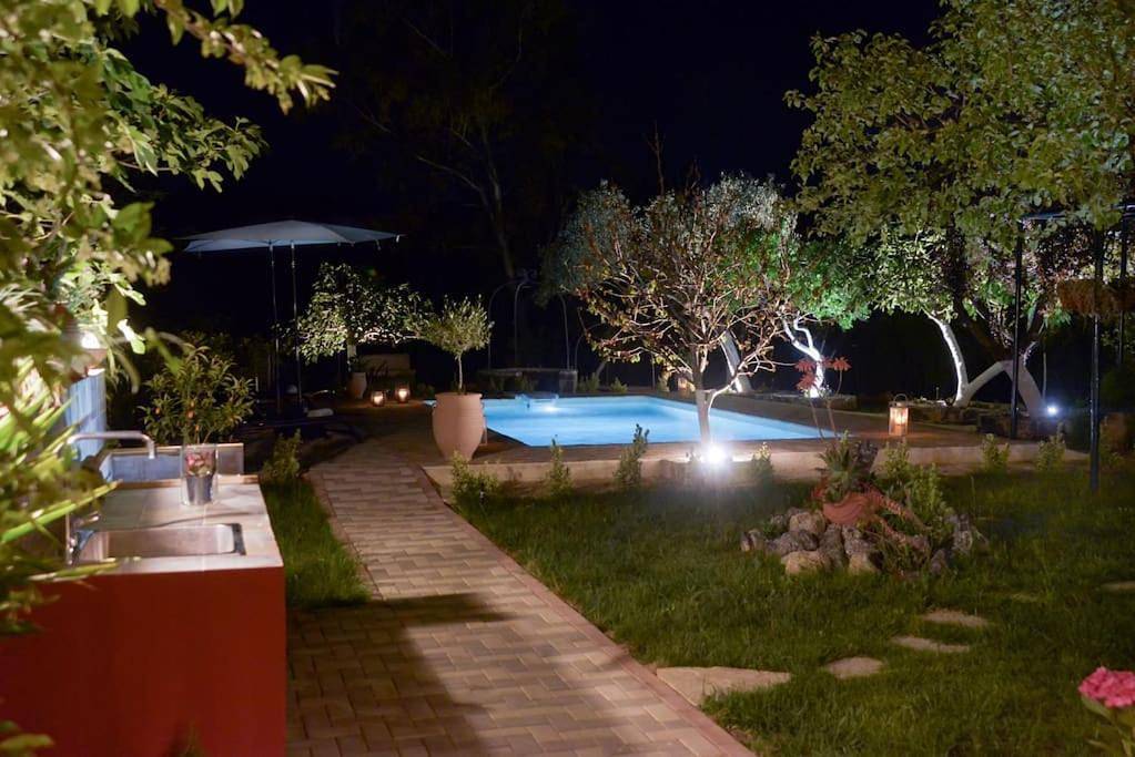 Villa with Private Pool in Δασσιά, Κέρκυρα
