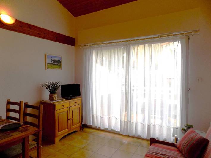 Gîte pour 4 personnes, avec balcon dans Plage du Bureau - 3