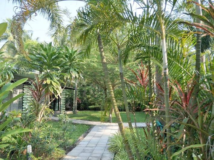 Ferienwohnung für 2 Personen, mit Ausblick und Pool sowie Garten - 1