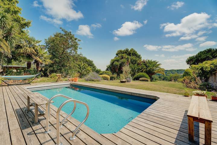 Apartamento entero, Apartamento 'La Petite Hautière' con piscina compartida, Wi-Fi y aire acondicionado in Plouër-sur-Rance, Región de Dinan