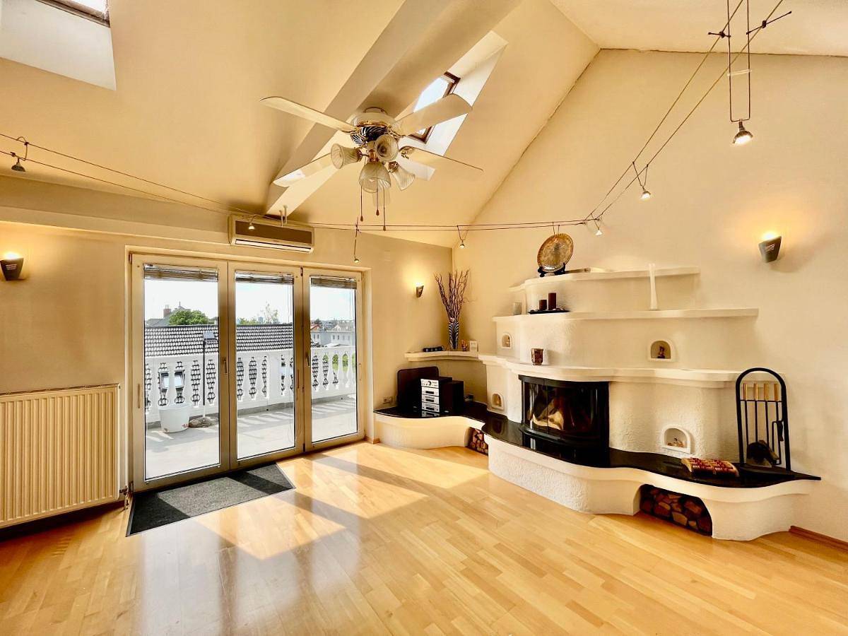Ganze Wohnung, Atemberaubendes Loft mit Pool in Wien, Donau Niederösterreich