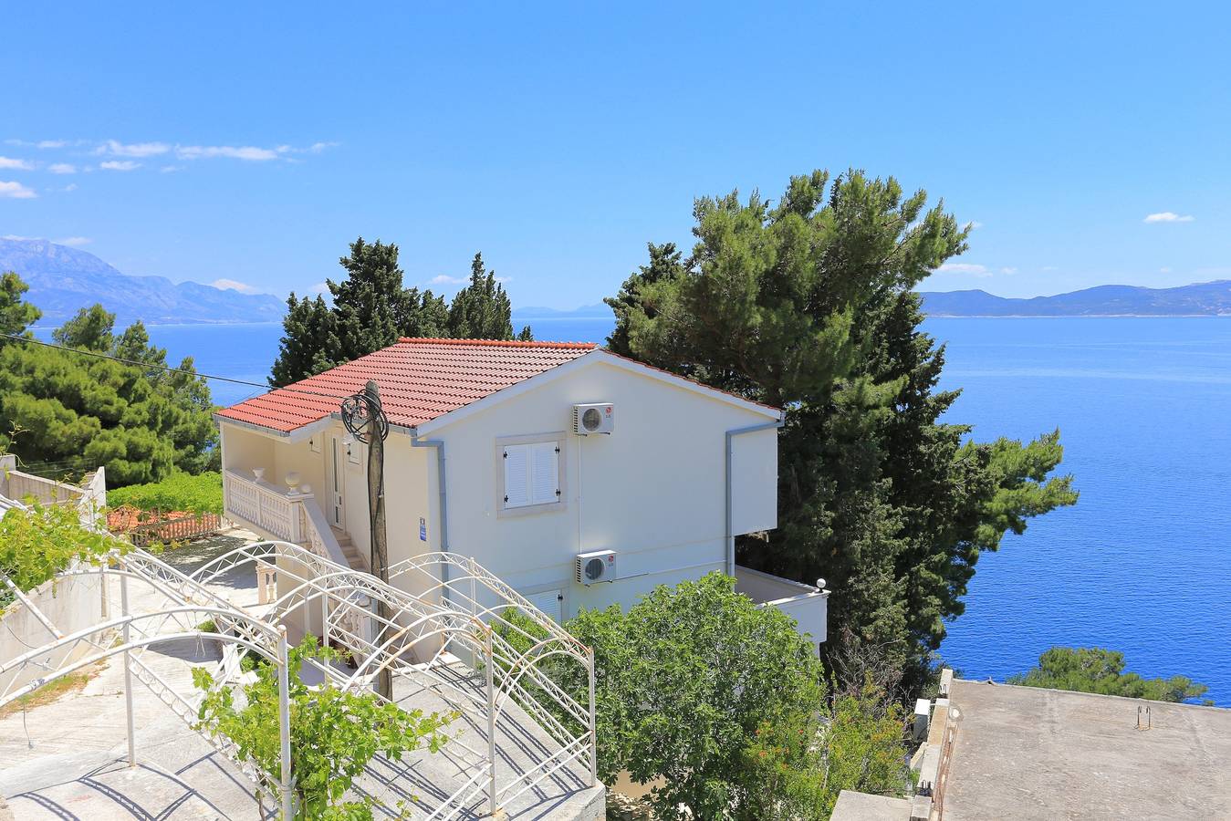 Ganze Wohnung, Studio Appartement mit Terrasse und Meerblick Marusici, Omis As-18497-a in Marusici, Omis-Riviera