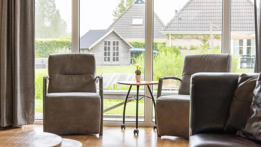 Bungalow für 4 Personen, mit Terrasse und Garten in Earnewâld - 3