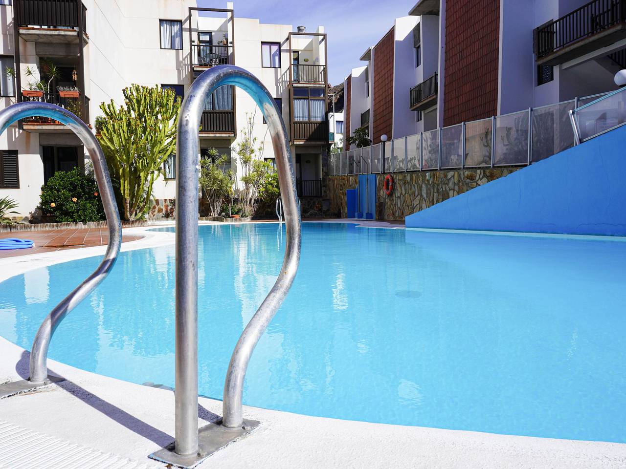 Entire apartment, Comfortable apartment pool view - 4 guests in La Trinchera, Alajeró (municipality)