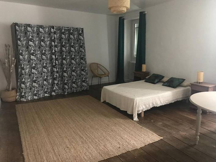 Location de vacances pour 14 personnes, avec vue et jardin à Savignac-les-Églises - 4