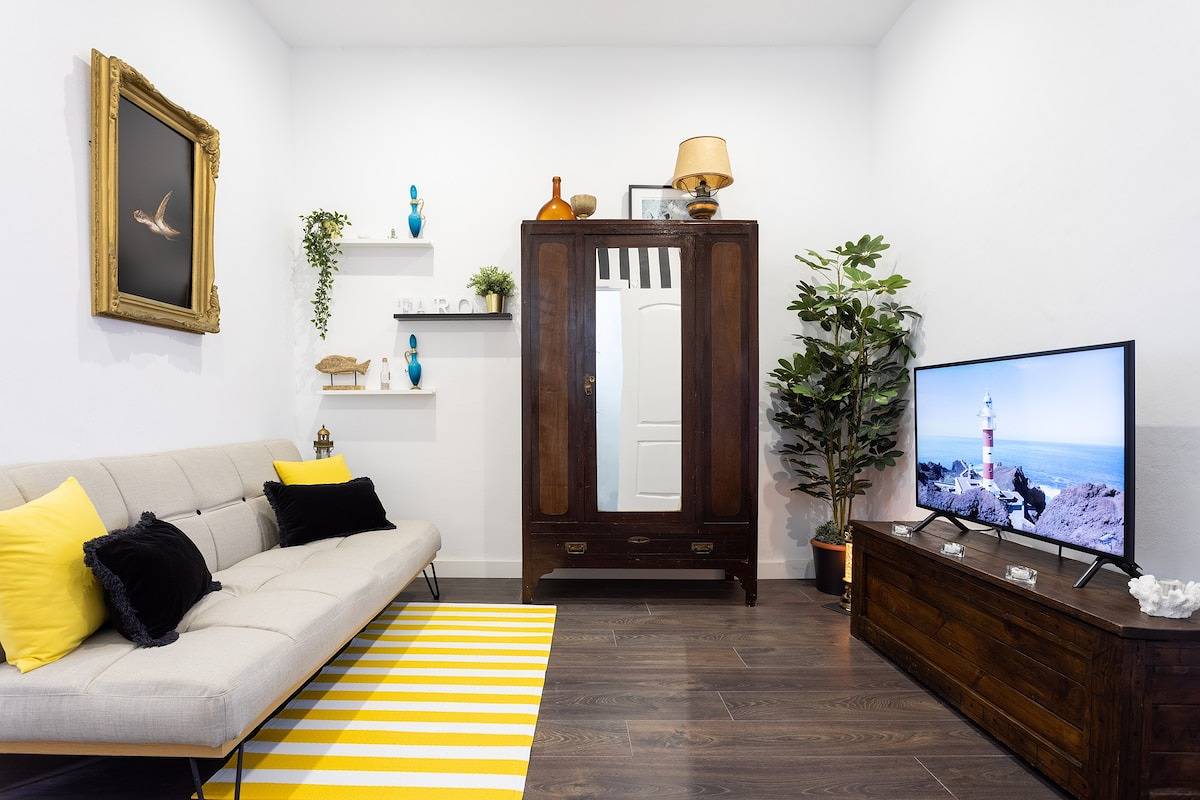 Entire apartment, Home2Book El Faro de La Laguna, terrace & wifi in San Honorato, San Cristóbal de La Laguna