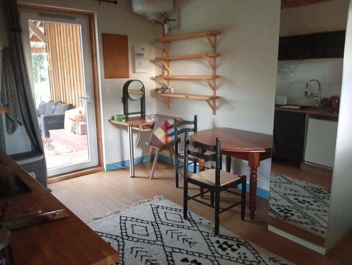 Appartement entier, Le voyage de la salamandre in Brélidy, Région de Guingamp