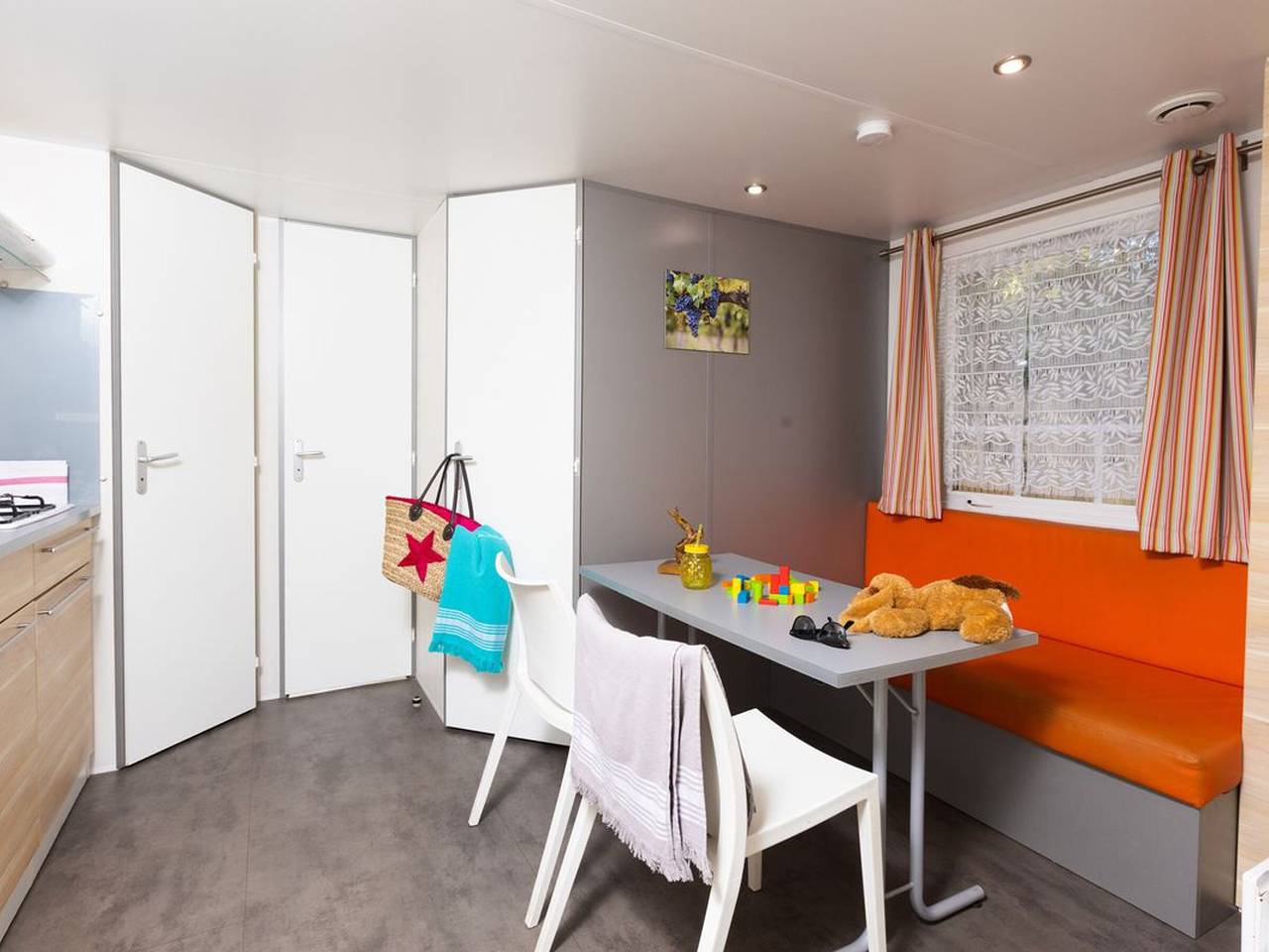 Mobil-home climatisé, animaux Ok - 4 pers. in Lézignan-Corbières, Côte méditerranéenne (France)