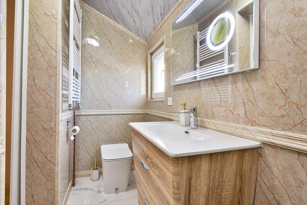 Awesome home in Zagreb with sauna in Zagreb, Zagreb (Região)