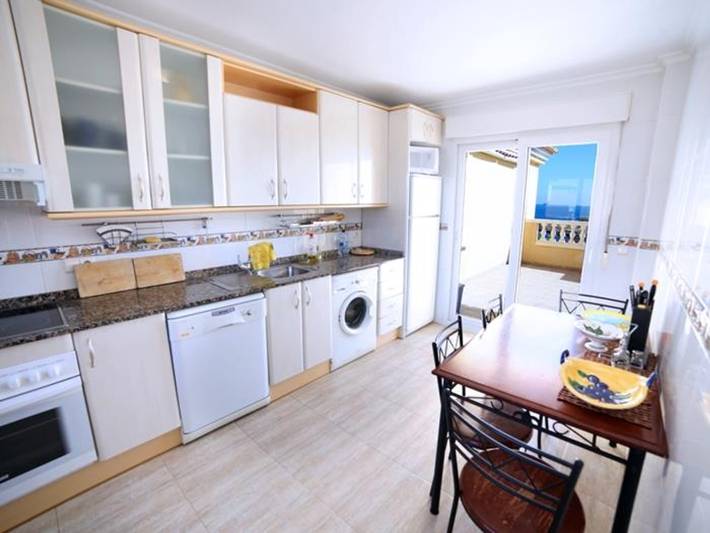 Ferienhaus für 10 Personen, mit Balkon und Terrasse sowie Garten und Ausblick in La Manga - 4