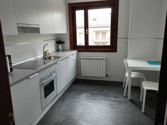 Gîte pour 7 personnes, avec balcon à Castiello de Jaca - 4