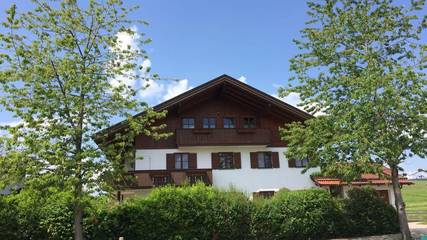 Ferienwohnung für 3 Personen, mit Terrasse und Garten in Rieden