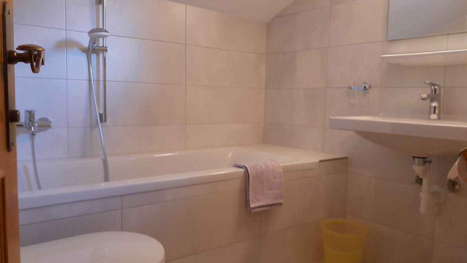 Cały apartament wypoczynkowy, Doppelzimmer mit Badewanne/Wc in Sölden, Ötztal