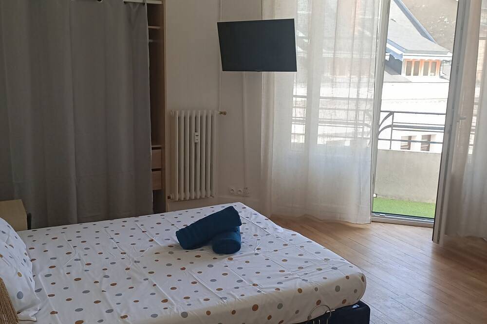 Ganze Wohnung, Spacious, bright T3 800m from the station in Chambéry, Chambéry und Umgebung
