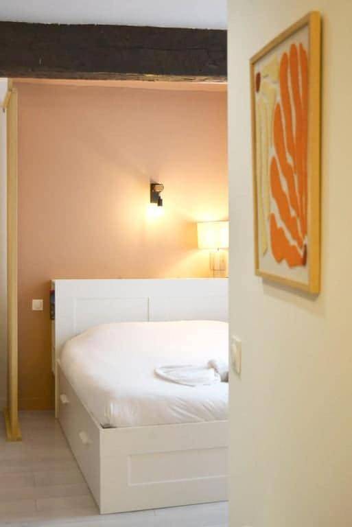 Gîte pour 2 personnes, avec vue dans Cathédrale Notre-Dame (Chartres)