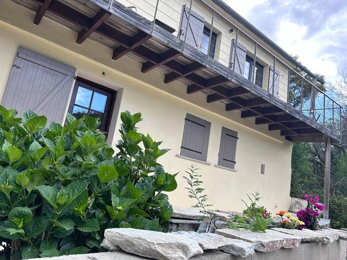 Ferienhaus für 5 Personen, mit Balkon und Ausblick - 1