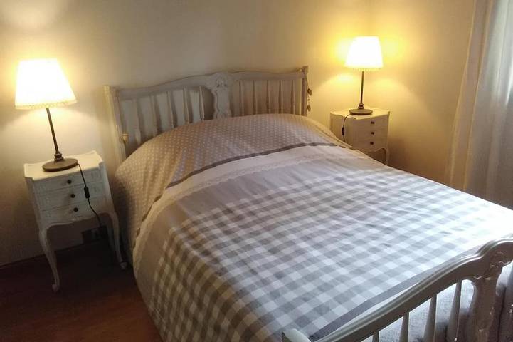 Location de vacances pour 2 personnes, avec jardin ainsi que terrasse et piscine à Entremont-le-Vieux - 2