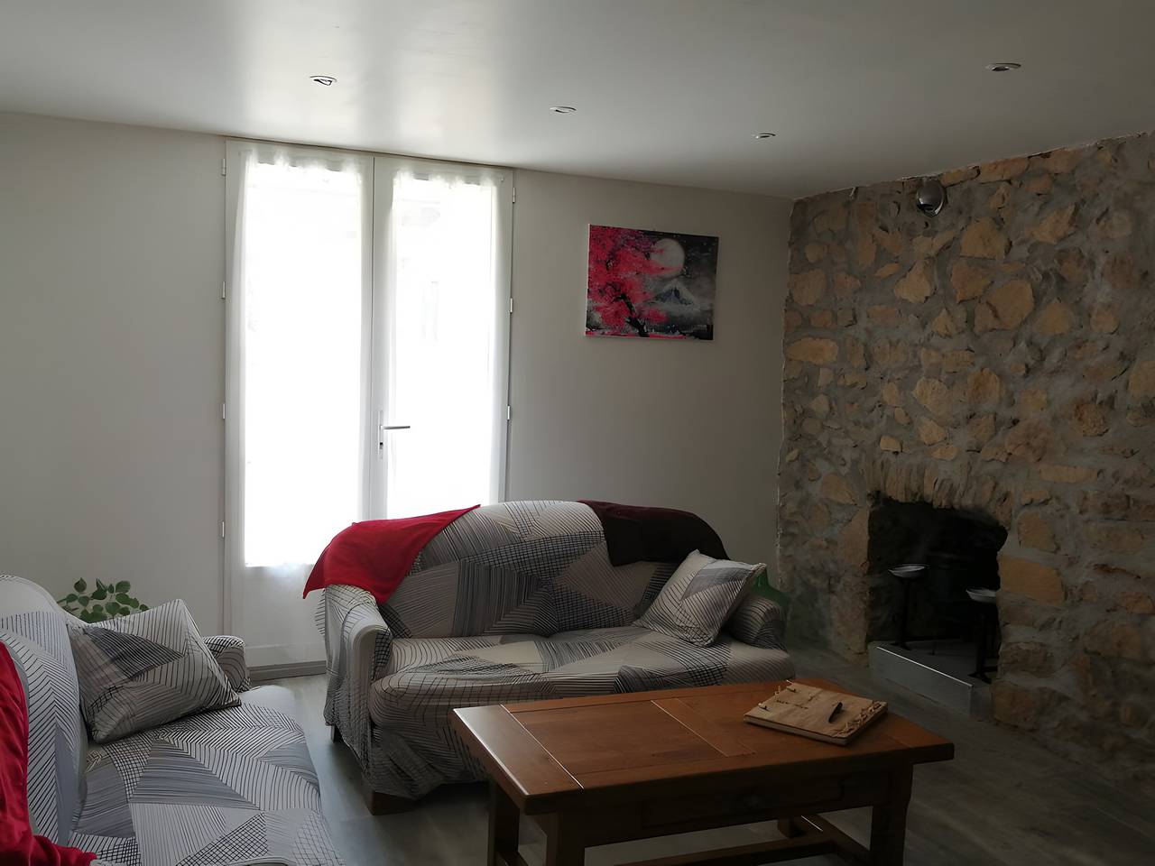 Gîte Bel-Air , Vernoux-en-vivarais , 07 ardeche France . in Vernoux-en-Vivarais, Parc naturel régional des Monts d'Ardèche