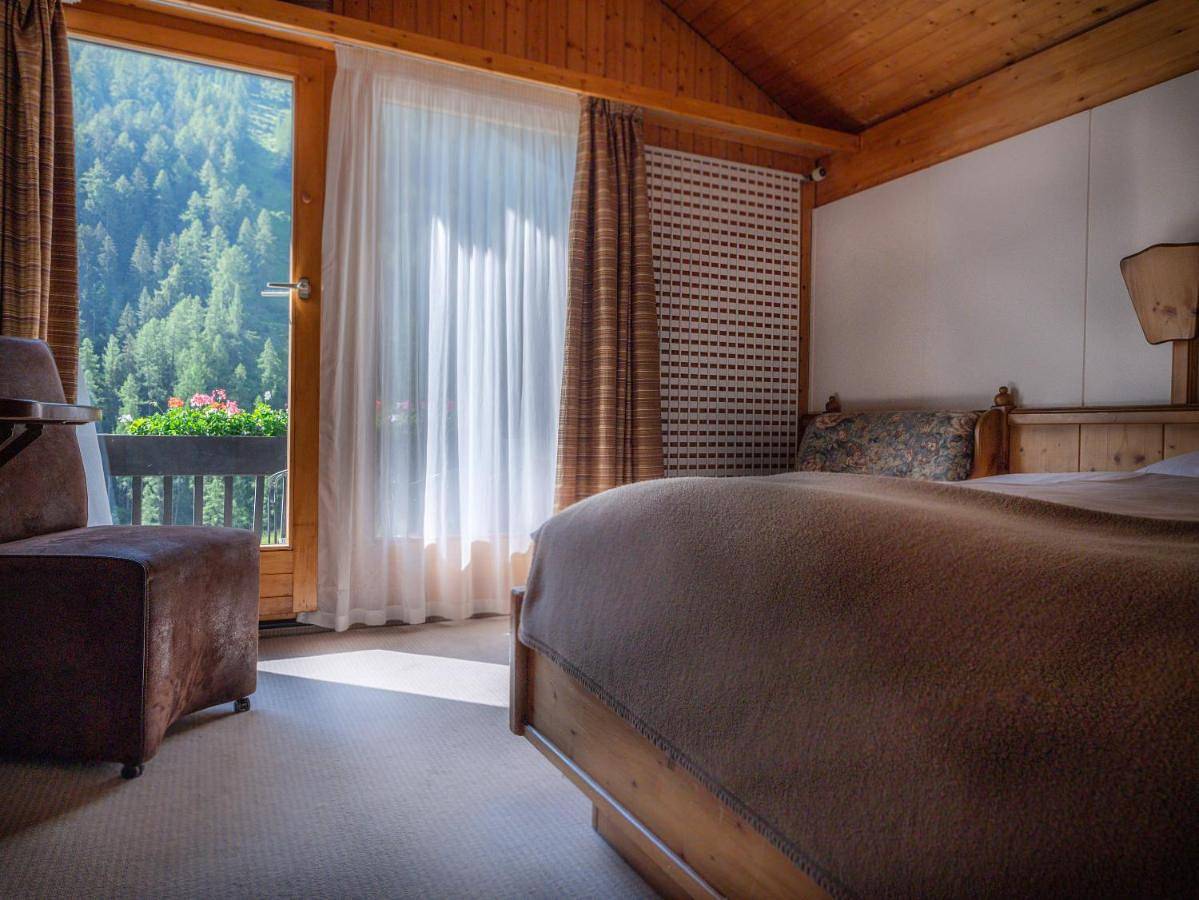 Hôtel Cristal - Swiss Riders Lodge Grimentz in Grimentz, Anniviers